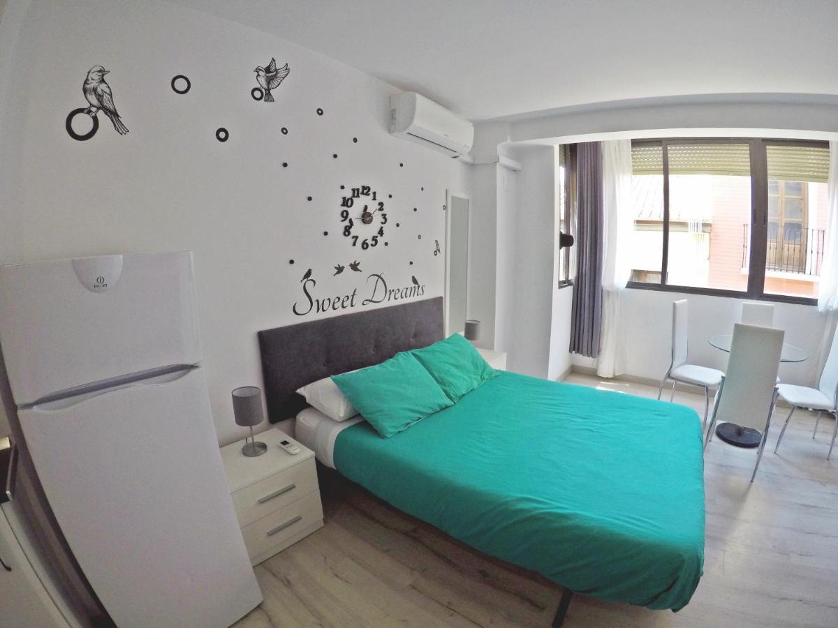 Mesonhomes Suites Center - Stay&Work Granada Exterior foto